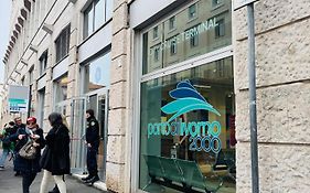 Affittacamere THE SHUTTLE - centro Livorno - al porto - vicino Prefettura